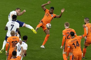 Trọng tài đúng hay sai khi cho tuyển Anh hưởng quả phạt đền?