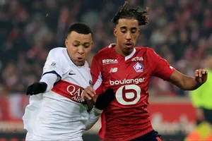 HLV Ten Hag tha thứ cho Sancho, Quỷ đỏ hớt tay trên Real 