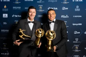 Mbappe lương thấp hơn Lewandowski và De Jong trong giải La Liga