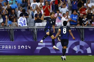 Tây Ban Nha rình rập phá kỷ lục của Olympic Nhật Bản 