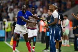 HLV Henry hú hồn sau khi giúp Pháp vào chung kết Olympic Paris 2024