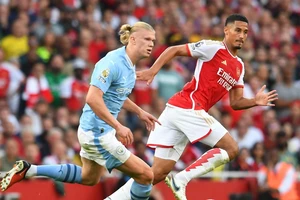 Man City, Arsenal đua vô địch Premier League và nguy cơ lớn của Liverpool