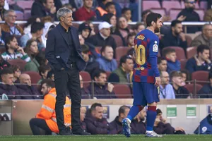 'Huấn luyện ngôi sao Messi là một trải nghiệm phi thường'