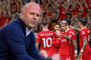 HLV Arne Slot cảnh báo Liverpool cẩn trọng với Wolves