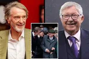 Đề nghị táo bạo cho Sir Alex Ferguson sau khi bị MU loại bỏ