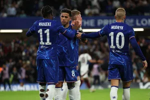 Tội nghiệp Chelsea không biết cách sử dụng tiền đạo Mudryk