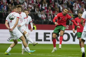 Siêu sao Ronaldo lên kế hoạch giải nghệ