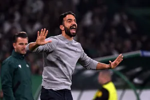 HLV Ruben Amorim thú nhận sự thật phũ phàng ở Man United