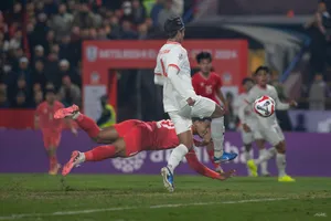 HLV của Singapore cảnh giác Nguyễn Xuân Son và tuyển Việt Nam