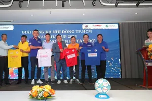 32 đội bóng đá nhi đồng TP.HCM tranh 1 chiếc cúp