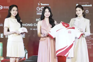 Hành trình nhân văn của giải Tiền Phong Golf Championship - Non sông một dải