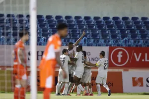 CLB Bình Định vào trận sinh tử với Công an Hà Nội