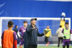 Thầy Kim tìm người ghi bàn cho tuyển Việt Nam