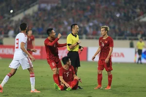 Trọng tài Nhật Bản cầm còi 2 trận cầu nóng ở vòng 25 V-League