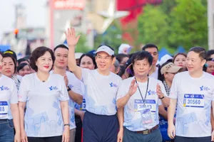 Gần 6.000 VĐV đồng hành với sự kiện 100 năm ngày Báo chí Cách mạng Việt Nam