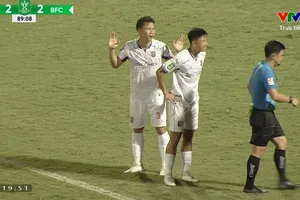 Quế Ngọc Hải ‘ngậm ngùi’ nhìn đội bóng cũ vào chung kết Cúp quốc gia