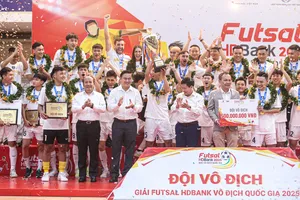 Thái Sơn Nam lên ngôi ở cuộc chơi lớn quốc gia