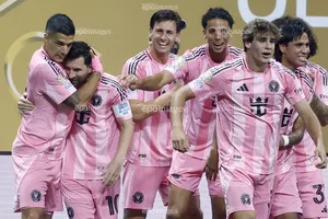 Sóng gió bủa vây Messi và trận MLS All Star