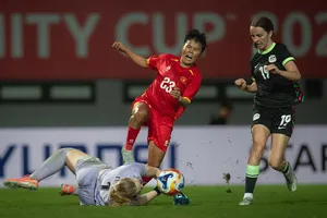 Chủ nhà Việt Nam vượt qua nỗi buồn và tái ngộ Thái Lan