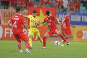 CLB Công an TP.HCM thua nặng và màn trình diễn của tân binh