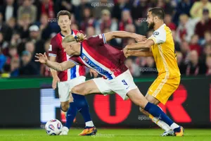 Sốc: Tiền đạo Haaland ghi 5 bàn giúp Na Uy nghiền nát Moldova 11-1