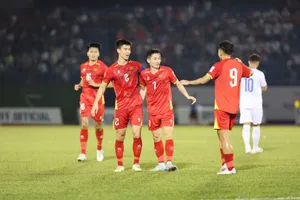 Tuyển Việt Nam không khó thắng Lào