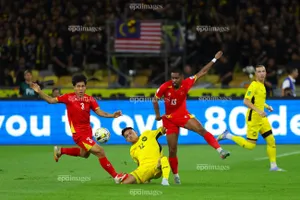 Luật sư thể thao nói về nguy cơ lãnh án của cầu thủ nhập tịch và bóng đá Malaysia