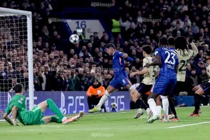 Kết quả Champions League: Chelsea vùi dập Barcelona 3-0