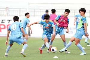 Nóng: HLV Kim Sang-sik tung đội hình mạnh nhất để thắng đậm Lào