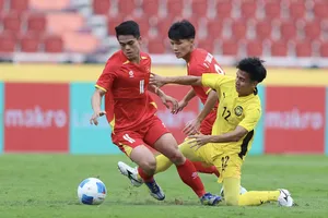 U-22 Việt Nam chơi đẹp với nhà vô địch Indonesia