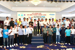 Nóng bỏng giải bóng đá Thanh Niên sinh viên Việt Nam lần 4