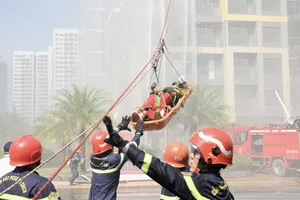 Hơn 3.000 người tham gia diễn tập chữa cháy, cứu nạn cứu hộ tại TP.HCM