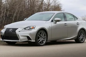 5 mẫu xe thể thao Lexus tốt nhất từ trước tới nay