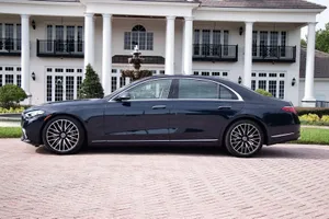 Mercedes-Benz S-Class 2022 có tính năng gì mới?