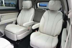 Huawei tung ra mẫu xe điện mới khiến nhiều đối thủ phải dè chừng