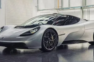 Những chiếc siêu xe có trọng lượng nhẹ đến ngạc nhiên