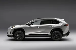 5 mẫu SUV 2022 nhiều công nghệ giá dưới 700 triệu đồng