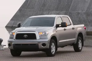 5 xe bán tải đã qua sử dụng đáng tin cậy giá dưới 300 triệu đồng