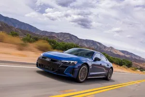 5 xe ô tô điện sang trọng và đắt nhất trên thị trường có gì đặc biệt