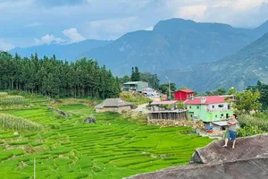 Hơn 100 ngày phượt xuyên Việt và 2 nước láng giềng