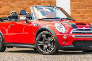 Top 10 ô tô hộp số tay đã qua sử dụng có giá vừa túi tiền