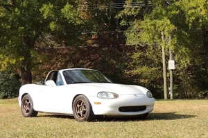 Top 10 xe mui trần đã qua sử dụng dưới 400 triệu đồng