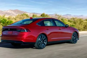 Top 5 mẫu xe dùng hộp số CVT tốt nhất năm 2023