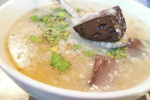 5 món ăn phổ biến nhất ở Việt Nam mà du khách không nên bỏ lỡ