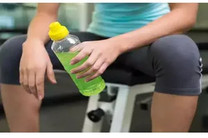 Uống nước tăng lực quá nhiều liệu có an toàn cho sức khỏe hay không?