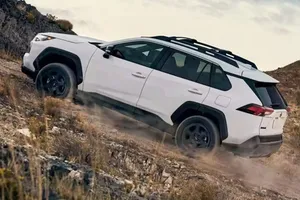 Toyota RAV4 2023 xuất hiện với nhiều công nghệ, liệu có sớm về VN?