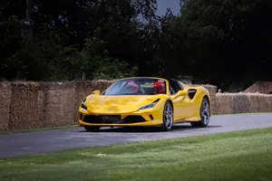 Top 5 xe mui trần mới và nhanh nhất cho năm 2023