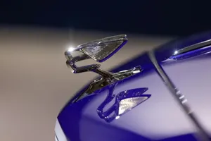 Đồ trang trí trên mui xe có ảnh hưởng đến việc tiết kiệm xăng không?