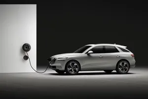 Những ô tô điện sạc nhanh nhất thế giới 