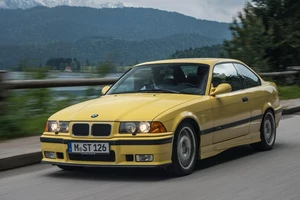 Khám phá một số dòng xe cổ giá rẻ, đẹp khiến nhiều người mê mẩn